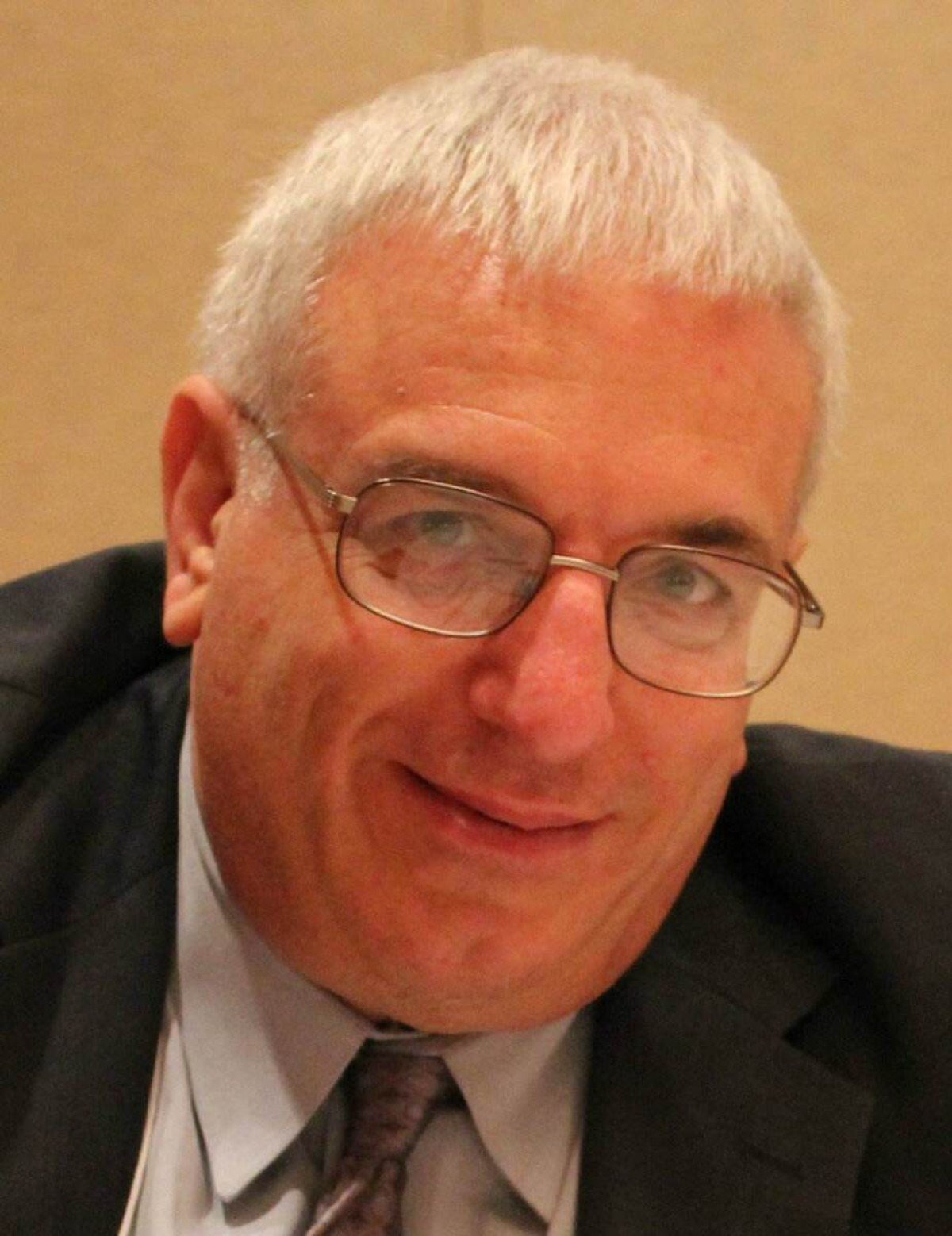 Francis DeBernardo, diretor-executivo do New Ways Ministry (em Mount Rainier, Maryland, EUA)