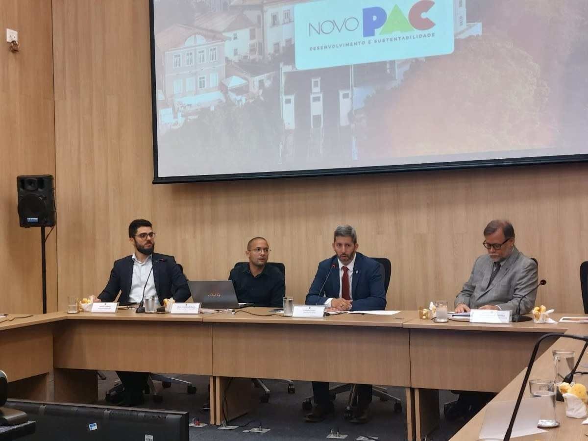 Presidente do Iphan, Leandro Grass, participa de café da manhã com jornalistas na sede do Instituto 5/10