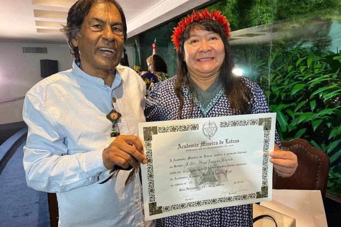 Presidenta da Funai parabeniza Krenek pela cadeira na Academia Brasileira de Letras -  (crédito: Reprodução / Redes Sociais)