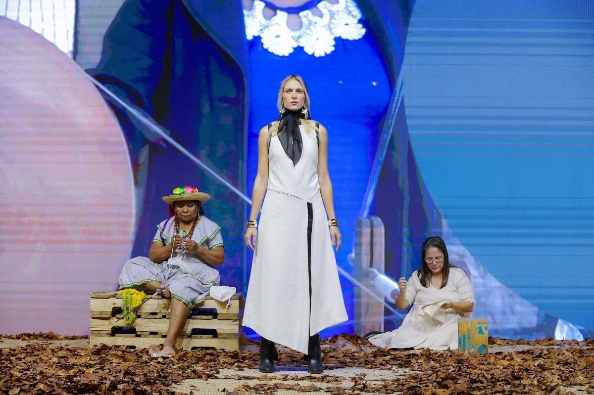 Desfile de moda no Museu Nacional celebra cultura do algodão 