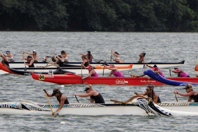 Mais de 700 atletas participaram dos três dias de provas no Lago Paranoá. - (crédito: Carlos Vieira/CB) Mais de 700 atletas participaram dos três dias de provas no Lago Paranoá. - (crédito: Carlos Vieira/CB)