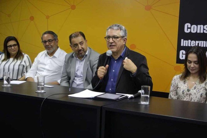 Segundo Padilha, a seleção de projetos a serem apresentados pelos prefeitos do país será aberta na segunda-feira (9) - (crédito: Divulgação/Consórcio ABC) Segundo Padilha, a seleção de projetos a serem apresentados pelos prefeitos do país será aberta na segunda-feira (9) - (crédito: Divulgação/Consórcio ABC)