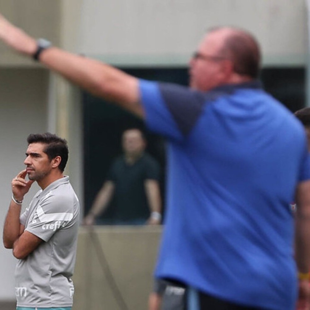 Abel revela que jogadores pediram para sair do Palmeiras por pressão