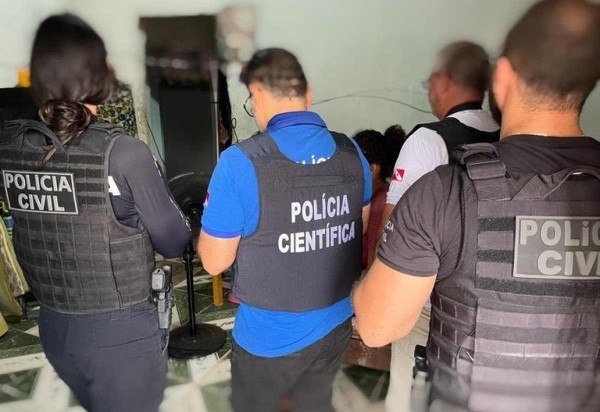 Até o fim da manhã desta terça-feira (10), prisões foram realizadas em 10 estados Até o momento, prisões foram realizadas em 10 estados
