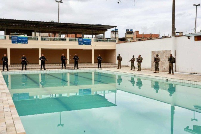 Operação da Segurança Pública na Maré - Rio de Janeiro - 10/10/2023 - (crédito: Rogério Santana / Divulgação Governo do Estado RJ) Operação da Segurança Pública na Maré - Rio de Janeiro - 10/10/2023 - (crédito: Rogério Santana / Divulgação Governo do Estado RJ)