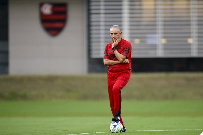 O observador Tite tem a Data Fifa de outubro como aliada para ajustar o Flamengo - (crédito: Jogada10) O observador Tite tem a Data Fifa de outubro como aliada para ajustar o Flamengo - (crédito: Jogada10)