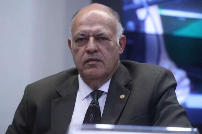 Deputado Pastor Eurico (PL-PE) na audiência pública do contrato civil de união homoafetiva. - (crédito: Bruno Spada/Agência Câmara) Deputado Pastor Eurico (PL-PE) na audiência pública do contrato civil de união homoafetiva. - (crédito: Bruno Spada/Agência Câmara)