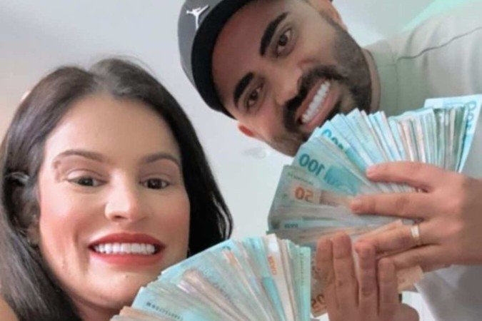 Equipe de Roninho e Malu afirma que casal levou golpe de uma de suas funcionárias - (crédito: Reprodução Instagram) Equipe de Roninho e Malu afirma que casal levou golpe de uma de suas funcionárias - (crédito: Reprodução Instagram)