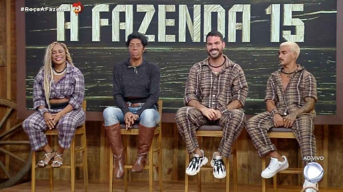 Nesta quinta-feira (12), o terceiro eliminado de A Fazenda 15 sai do deck direto para a Cabine de Descompressão