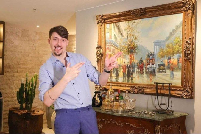 Eleito como vereador de Balneário Camboriú em 2024, Renan Bolsonaro apresenta uma atuação com foco em pautas ideológicas -  (crédito: Reprodução Instagram)