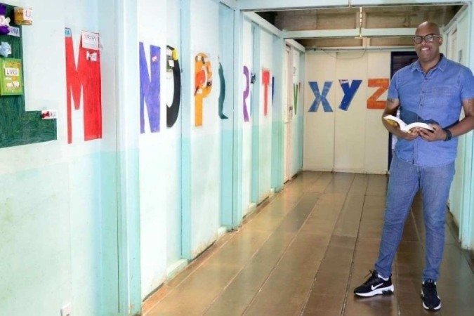 Luiz Claudio Campos professor e diretor do Caic Assis Chateaubriand, em Planaltina DF. 