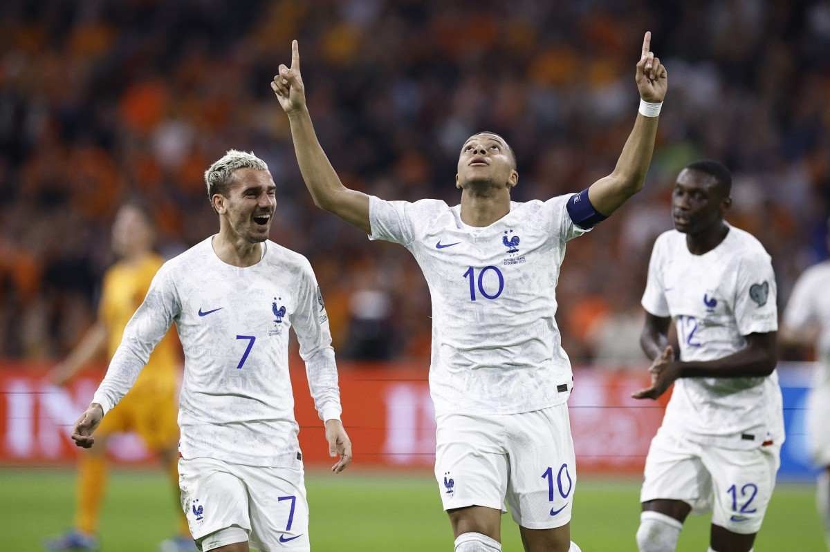 Mbappe faz dois e França vence Holanda para confirmar vaga na Euro 2024