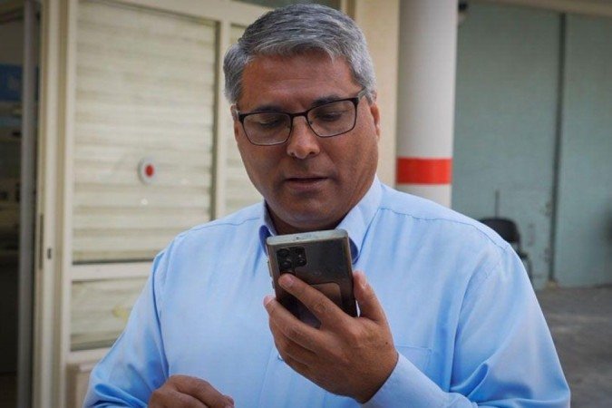 Ata Abu Madighem é o prefeito de uma cidade beduína em Israel - (crédito: BBC) Ata Abu Madighem é o prefeito de uma cidade beduína em Israel - (crédito: BBC)