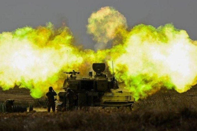 Militares israelenses se concentram na fronteira com Gaza - (crédito: Getty Images) Militares israelenses se concentram na fronteira com Gaza - (crédito: Getty Images)