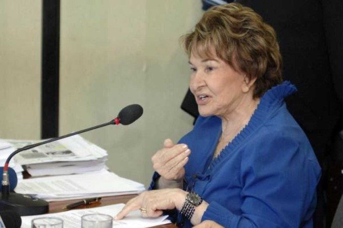 A ex-parlamentar faleceu por volta das 5h. Ela estava internada desde o Natal na UTI do Hospital Santa Lúcia. O velório será fechado à família
- (crédito: Arquivo CB/D.A Press) A ex-parlamentar faleceu por volta das 5h. Ela estava internada desde o Natal na UTI do Hospital Santa Lúcia. O velório será fechado à família
- (crédito: Arquivo CB/D.A Press)