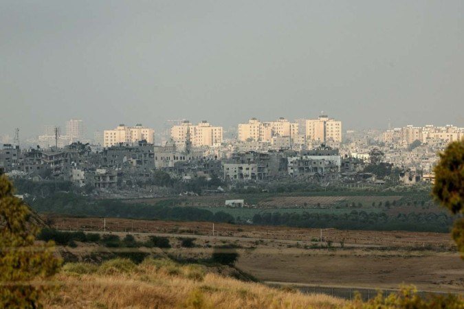 Edifícios danificados no norte da Faixa de Gaza após ataque israelenses.  -  (crédito: JACK GUEZ / AFP)