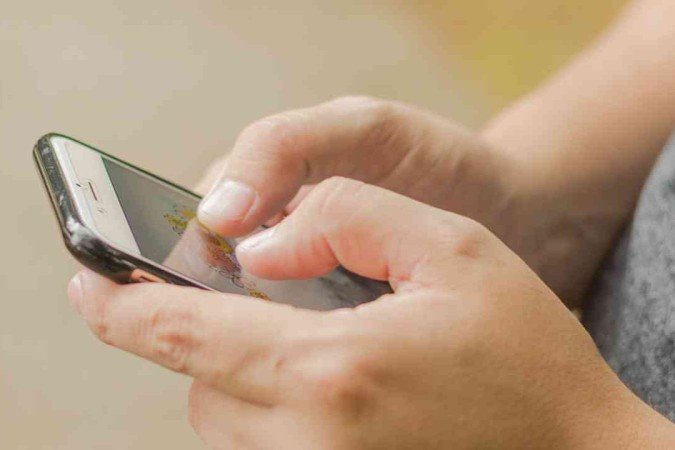 Homem descobre que filha de 13 anos foi estuprada ao ver rede social - (crédito: EM Gerais) Homem descobre que filha de 13 anos foi estuprada ao ver rede social - (crédito: EM Gerais)