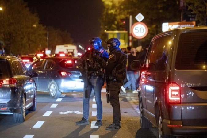 Respons&aacute;vel por atentado que suspendeu B&eacute;lgica x Su&eacute;cia &eacute; morto -  (crédito: Hatim Kaghat/Belga/AFP via Getty Images)