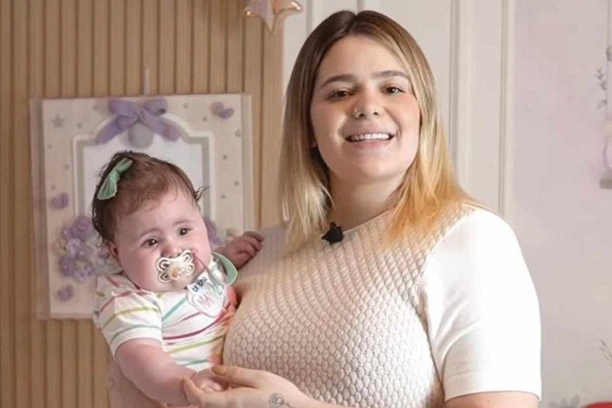 Viih Tube e a filha lua em uma ação publicitária - (crédito: Reprodução/Instagram ) Viih Tube e a filha lua em uma ação publicitária - (crédito: Reprodução/Instagram )