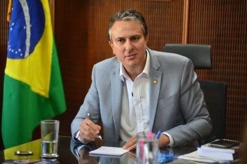 Camilo Santana anuncia que Pisa irá ter olhar mais 'micro' para o Brasil e analisar cada estado -  (crédito:  Ed Alves/CB/DA.Press)