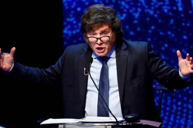 O candidato presidencial argentino Javier Milei durante debate presidencial antes das eleições de 22 de outubro - (crédito: Reuters) O candidato presidencial argentino Javier Milei durante debate presidencial antes das eleições de 22 de outubro - (crédito: Reuters)