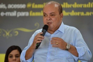 Segundo o documento, o governador nomeará 400 aprovados, sendo 200 agentes, 100 escrivães e 100 policiais penais - (crédito: Ed Alves/CB) Segundo o documento, o governador nomeará 400 aprovados, sendo 200 agentes, 100 escrivães e 100 policiais penais - (crédito: Ed Alves/CB)