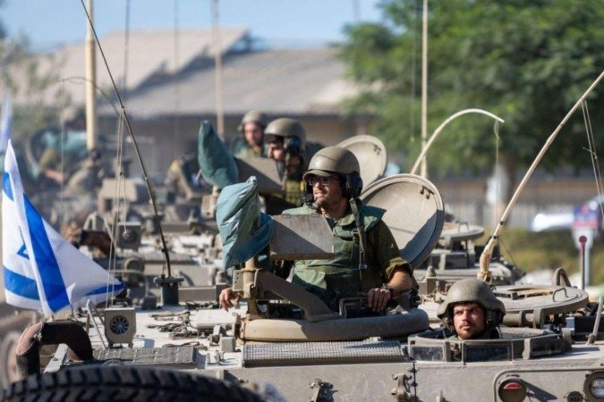 Milhares de reservistas israelenses foram convocados para uma possível incursão terrestre a Gaza - (crédito: Getty Images) Milhares de reservistas israelenses foram convocados para uma possível incursão terrestre a Gaza - (crédito: Getty Images)