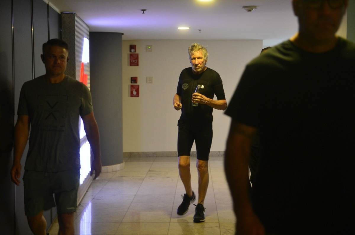 Roger Waters está hospedado no Meliá e  tem malhado na hora do almoço