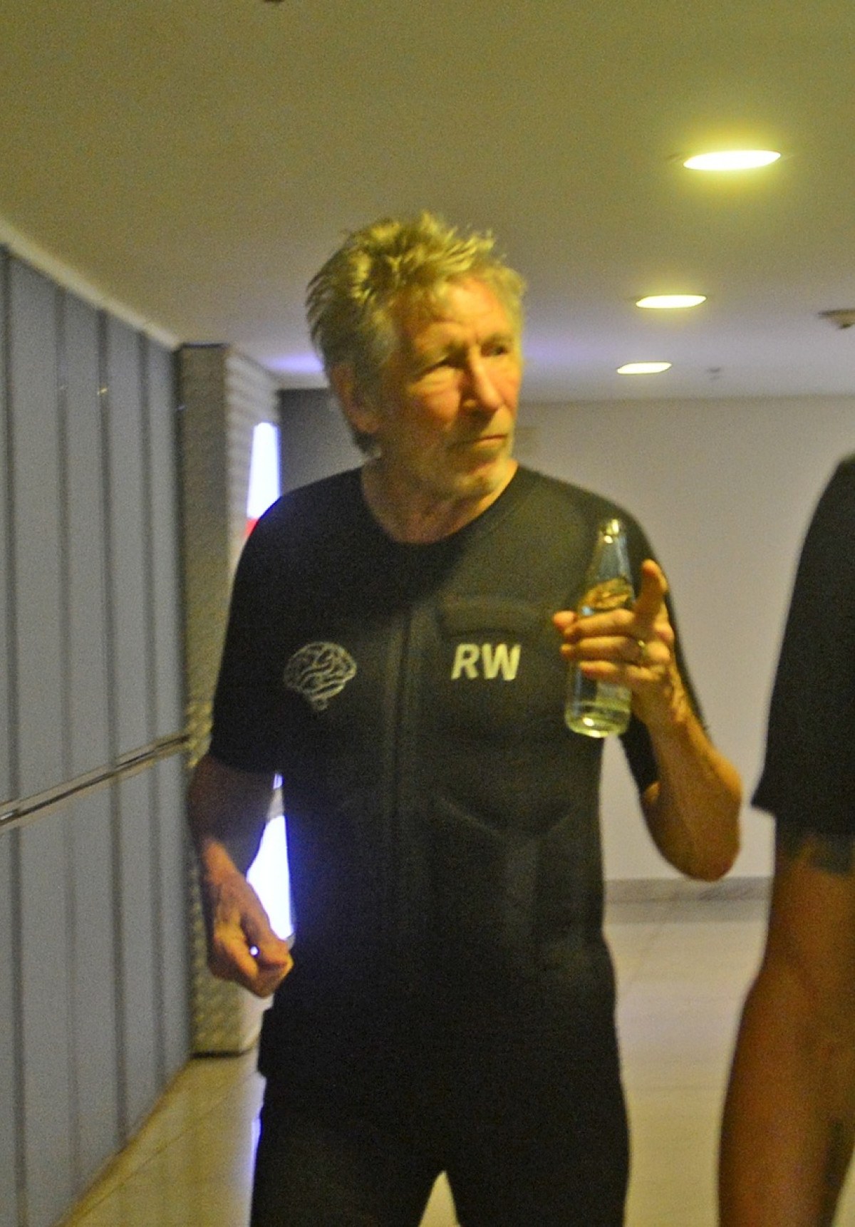 Roger Waters está hospedado no Meliá e  tem malhado na hora do almoço