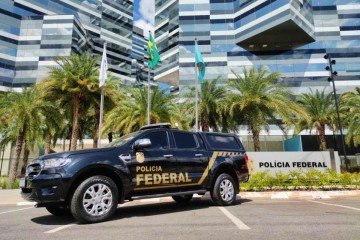 Polícia Federal prendeu dois homens procurados por tráfico internacional de drogas -  (crédito: Divulgação/PF)