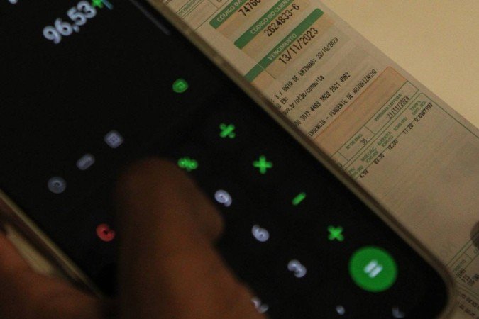 A nova regra tem como objetivo ampliar o acesso à energia elétrica para famílias de baixa renda - (crédito: Kayo Magalhães/CB/D.A Press) A nova regra tem como objetivo ampliar o acesso à energia elétrica para famílias de baixa renda - (crédito: Kayo Magalhães/CB/D.A Press)