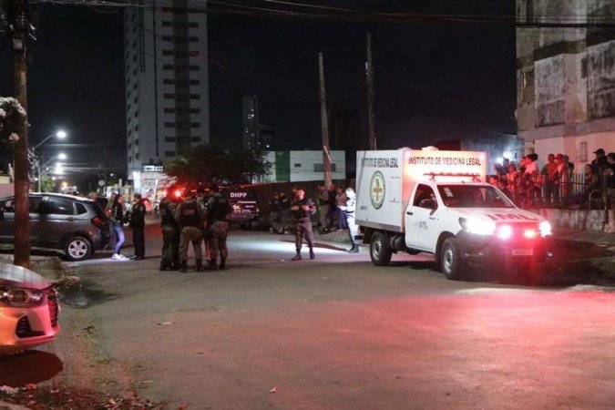 20/10/2023 Crédito: Reprodução/Redes Sociais. Juiz é morto a tiros dentro do próprio carro em Candeias, na noite desta quinta-feira. Paulo Torres Pereira da Silva pertencia à 21ª Vara Cível da Comarca do Recife - (crédito: Reprodução/Redes Sociais) 20/10/2023 Crédito: Reprodução/Redes Sociais. Juiz é morto a tiros dentro do próprio carro em Candeias, na noite desta quinta-feira. Paulo Torres Pereira da Silva pertencia à 21ª Vara Cível da Comarca do Recife - (crédito: Reprodução/Redes Sociais)
