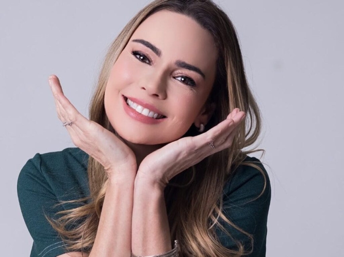 Após expulsão, Rachel Sheherazade ganha mais de 1 milhão de seguidores