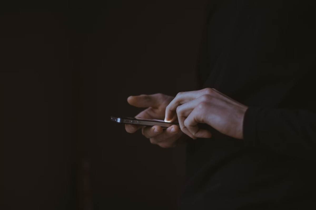 Nomofobia: uso exagerado das redes sociais pode gerar quadro de vício