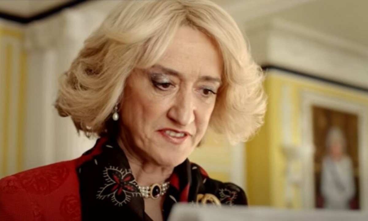 Atriz Haydn Gwynne, de The Crown, morre de câncer aos 66 anos 