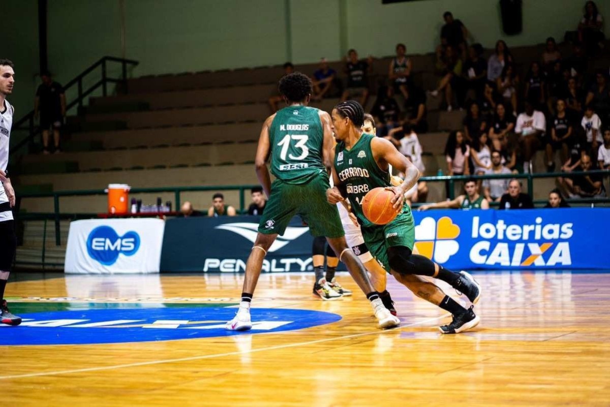 Com duas prorrogações, Cerrado perde para o Caxias, pelo NBB