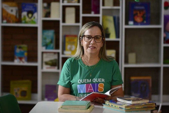 Professora Angela Miranda diz que é essencial compreender as tipologias e os gêneros textuais -  (crédito: Marcelo Ferreira/CB/D.A Press)