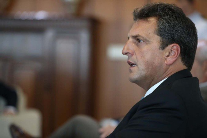 Marqueteiros brasileiros trabalham para ligar o maior adversário de Massa ao extremismo e à violência - (crédito: Marcos Correa/PR) Marqueteiros brasileiros trabalham para ligar o maior adversário de Massa ao extremismo e à violência - (crédito: Marcos Correa/PR)
