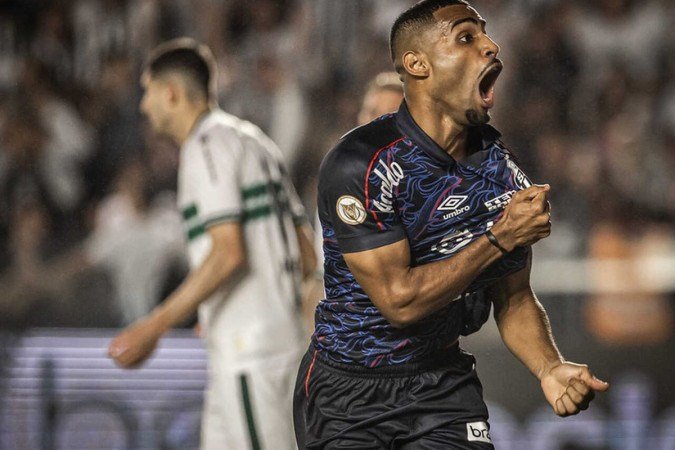 Após goleada por 7 x 1, equipe santista volta ao caminho das vitórias e deixa a zona de rebaixamento do Brasileirão - (crédito: Raul Baretta/Santos) Após goleada por 7 x 1, equipe santista volta ao caminho das vitórias e deixa a zona de rebaixamento do Brasileirão - (crédito: Raul Baretta/Santos)