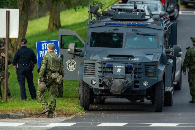 Agentes locais, estaduais e federais foram mobilizados para capturar suspeito -  (crédito: Getty Images)