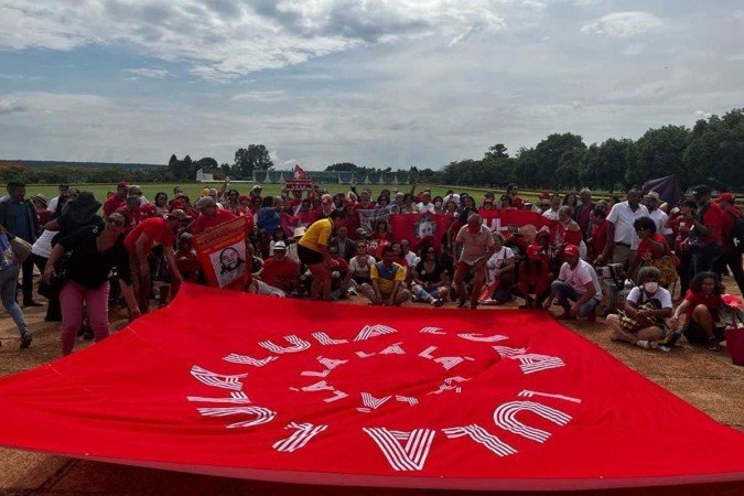Lula celebra 78 anos nesta sexta-feira (27/10) - (crédito: Igor Tx/CB/D.A Press) Lula celebra 78 anos nesta sexta-feira (27/10) - (crédito: Igor Tx/CB/D.A Press)