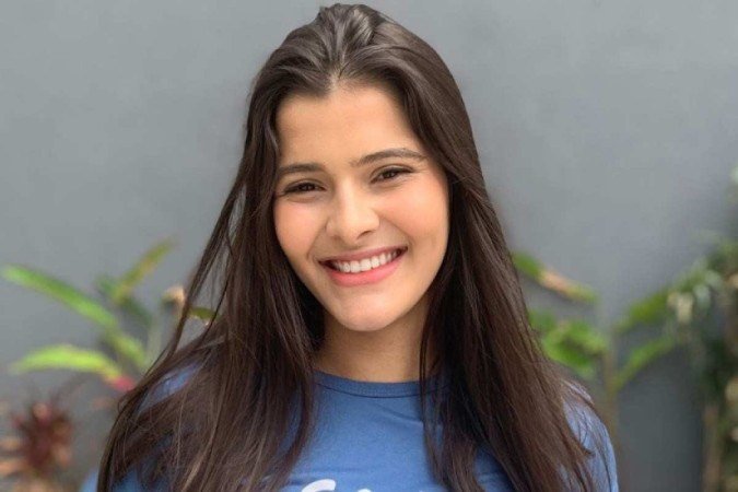 Júlia Gabrielly de Oliveira Santos, 21. Tirou nota mil na redação - (crédito: Arquivo Pessoal) Júlia Gabrielly de Oliveira Santos, 21. Tirou nota mil na redação - (crédito: Arquivo Pessoal)