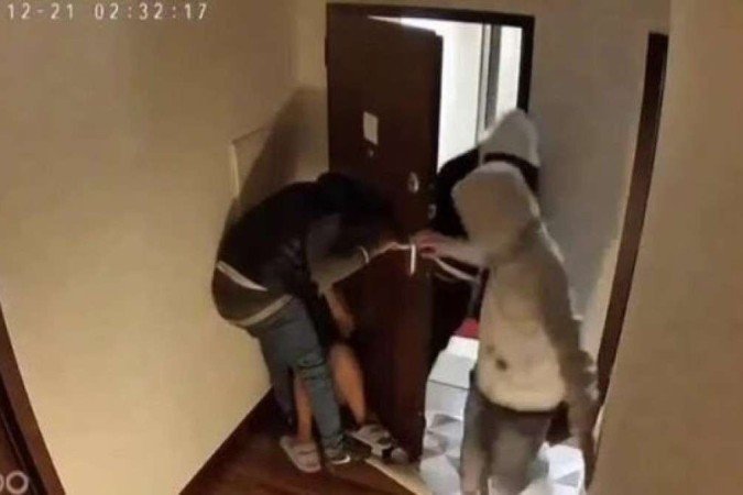 Treinador fazia parte de grupo criminoso que roubava prostitutas - (crédito: Reprodução) Treinador fazia parte de grupo criminoso que roubava prostitutas - (crédito: Reprodução)