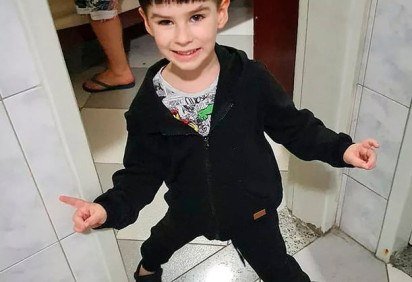 Henry Borel - O menino de 4 anos morreu em 8/3/2021, em decorrência de hemorragia interna por ação contundente. O padrasto, ex-vereador Dr.Jairinho, e a mãe Monique Medeiros, respondem pelo crime.  -  (crédito: reprodução redes sociais) -Henry Borel - O menino de 4 anos morreu em 8/3/2021, em decorrência de hemorragia interna por ação contundente. O padrasto, ex-vereador Dr.Jairinho, e a mãe Monique Medeiros, respondem pelo crime.  -  (crédito: reprodução redes sociais)