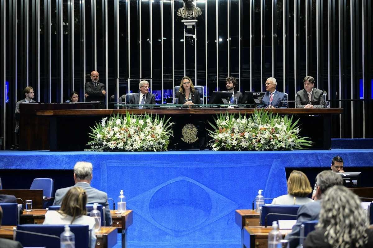 Senado homenageia Associação Brasileira de Automação (GS1 Brasil)