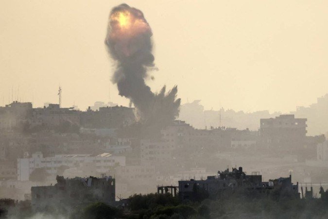 Ataques em Gaza -  (crédito: MENAHEM KAHANA / AFP)