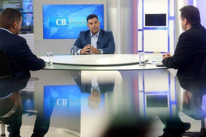 Thales Mendes Ferreira concede entrevista aos jornalistas Roberto Fonseca e Arthur de Souza - (crédito: Ed Alves/CB/DA.Press) Thales Mendes Ferreira concede entrevista aos jornalistas Roberto Fonseca e Arthur de Souza - (crédito: Ed Alves/CB/DA.Press)