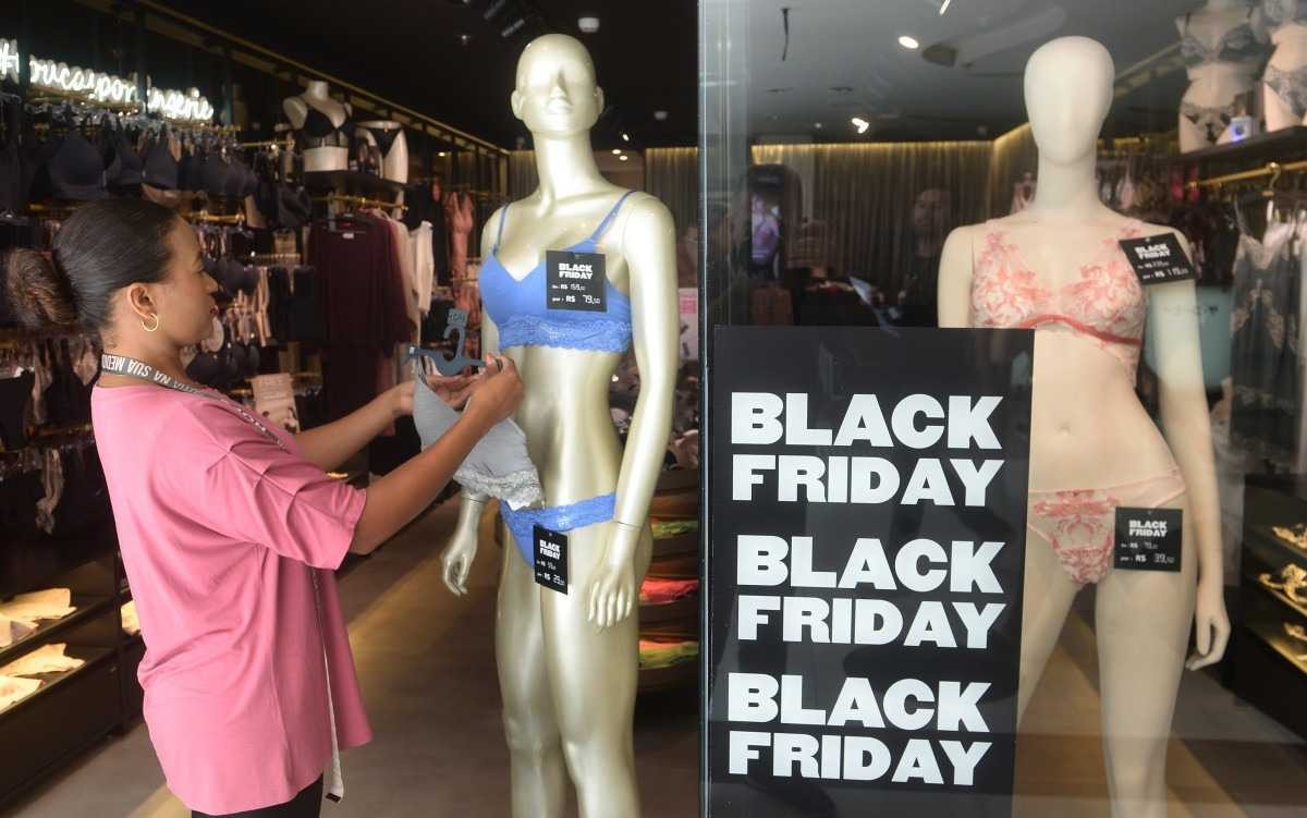 Lojistas e consumidores mostram otimismo com a Black Friday