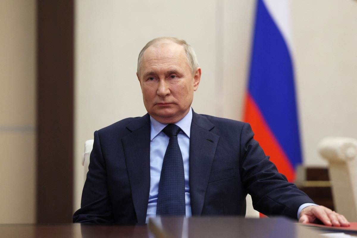 Putin assina saída da Rússia de tratado que proíbe testes nucleares