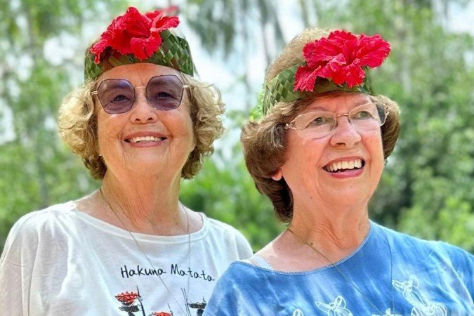 Ellie e Sandy na Tanzânia - (crédito: Arquivo pessoal Ellie e Sandy) Ellie e Sandy na Tanzânia - (crédito: Arquivo pessoal Ellie e Sandy)
